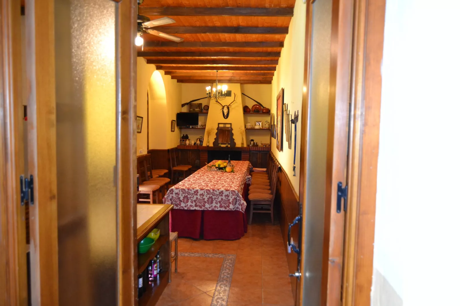 El Pintao ó La Corneja - Eetkamer