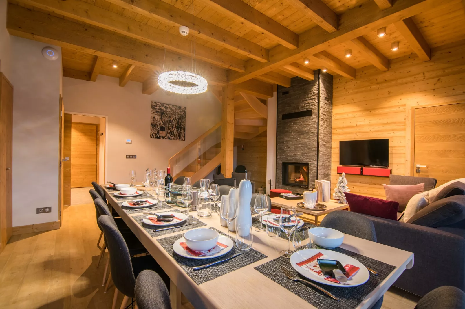 Les Portes de Megève 9 - Eetkamer