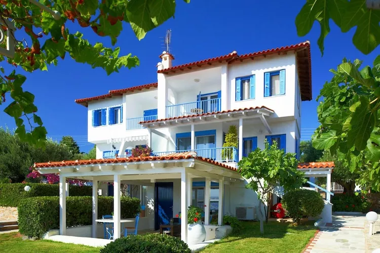 Holiday residence Acrotel Athena Villas, Elia Beach-1-bedroom-apartment ground floor - Buitenkant zomer