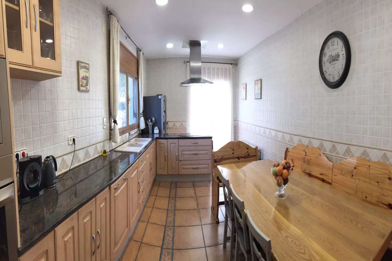 Vivalidays Villa Kiros - Keuken