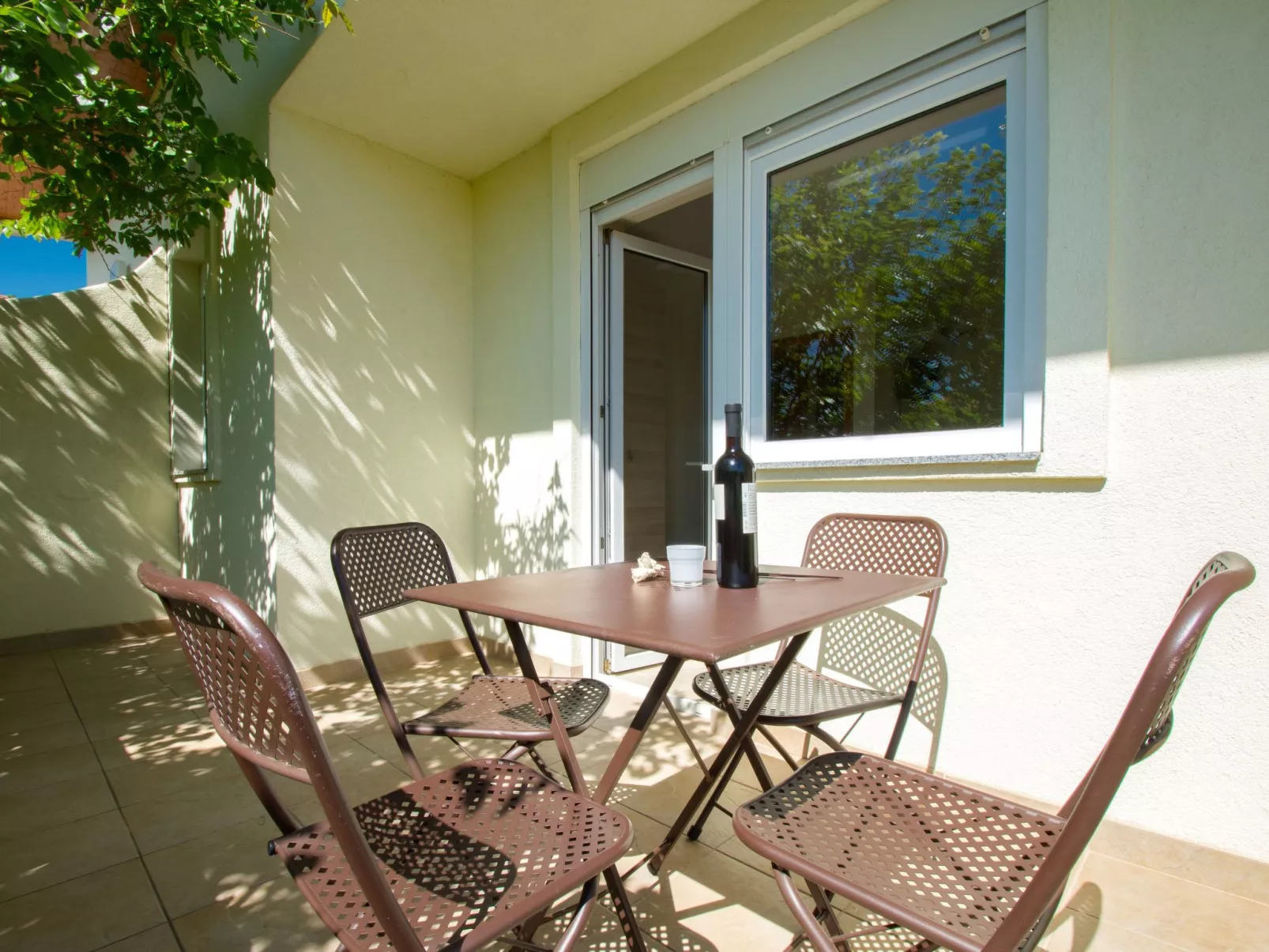 Wohnung mit Balkon - Image-tags.info