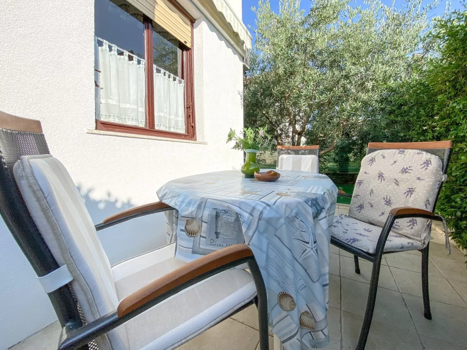 "Beco 2" direkt am Strand - Buiten