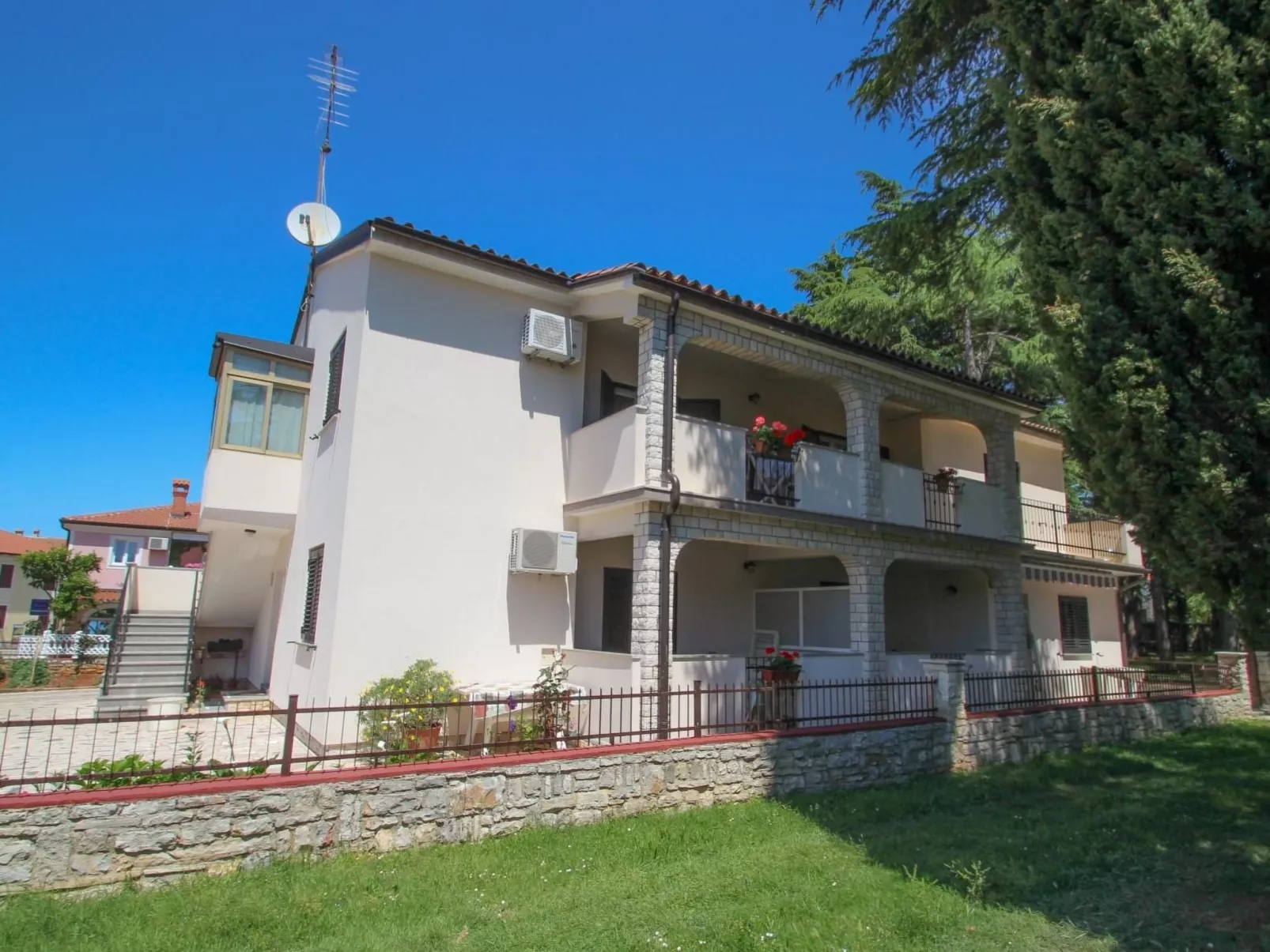 "Elena 4" direkt am Strand - Image-tags.info