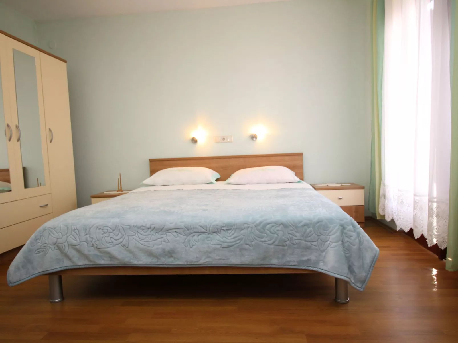 Zimmer "Soba Hana 2" - Image-tags.info