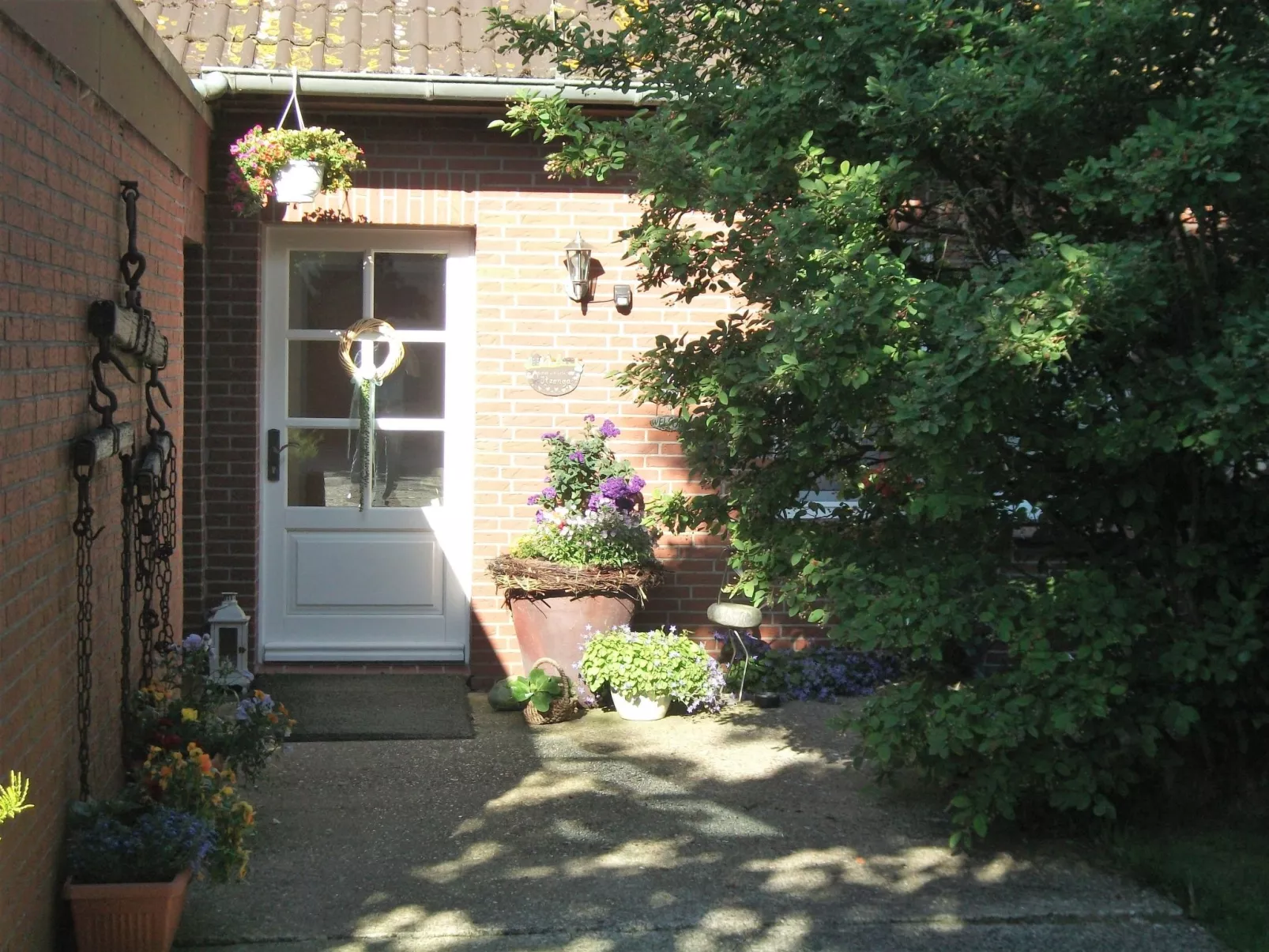 Doppelzimmer mit Frühstück - Buiten