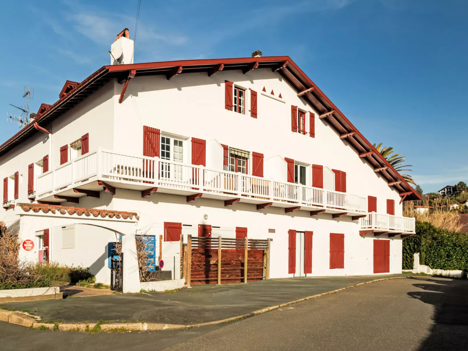 Barasteguia - Buiten