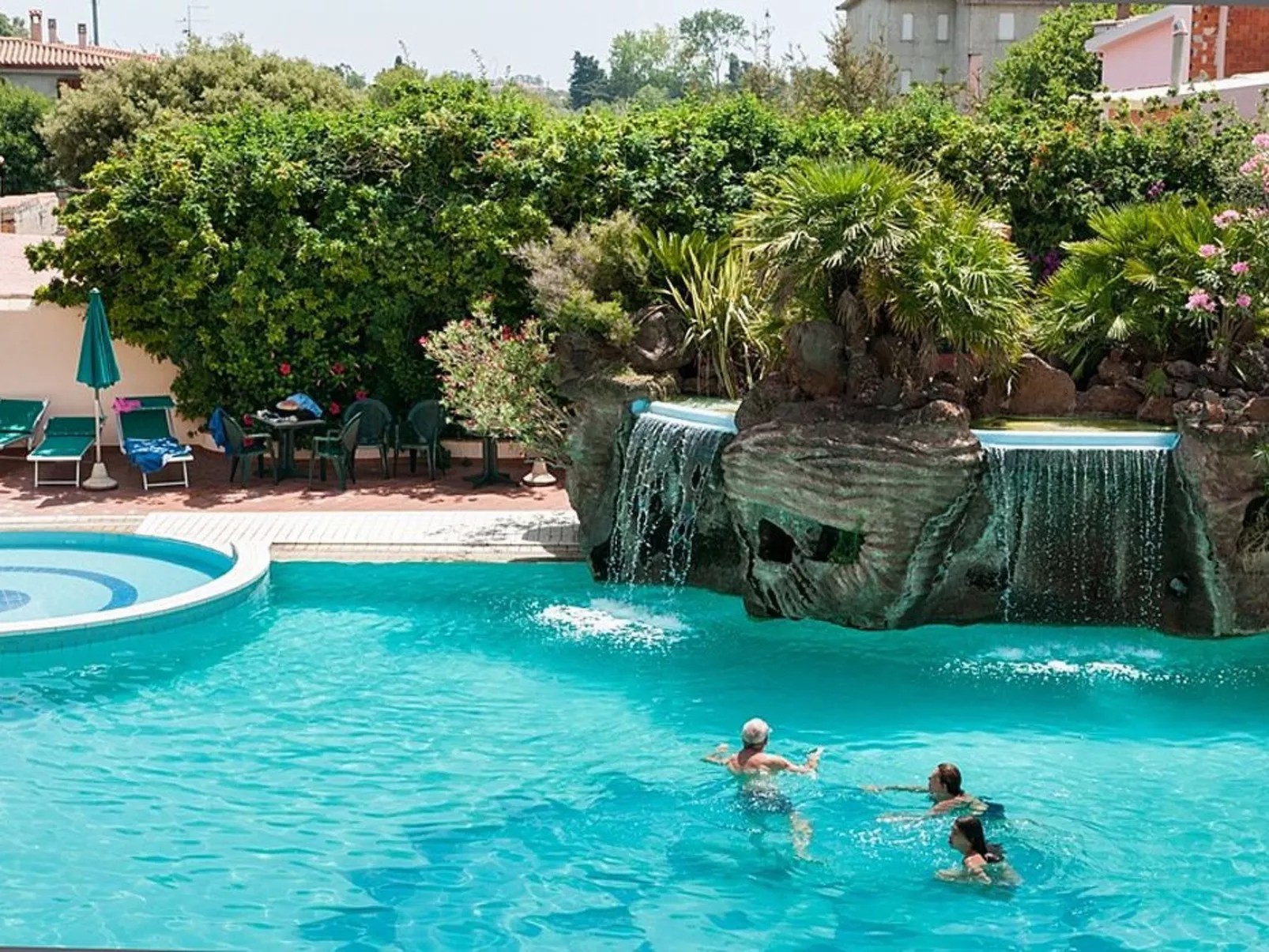 Apt. Orosei 3A, mit gemeinsamem Schwimmbad - Binnen