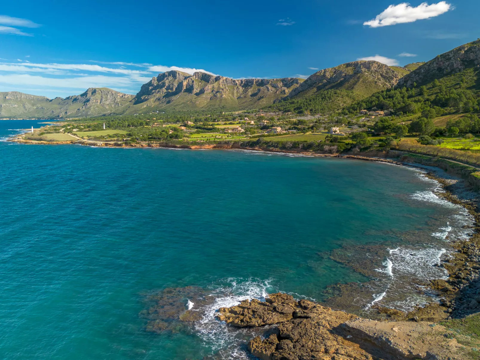 Vista Mar i Muntanya - Buiten