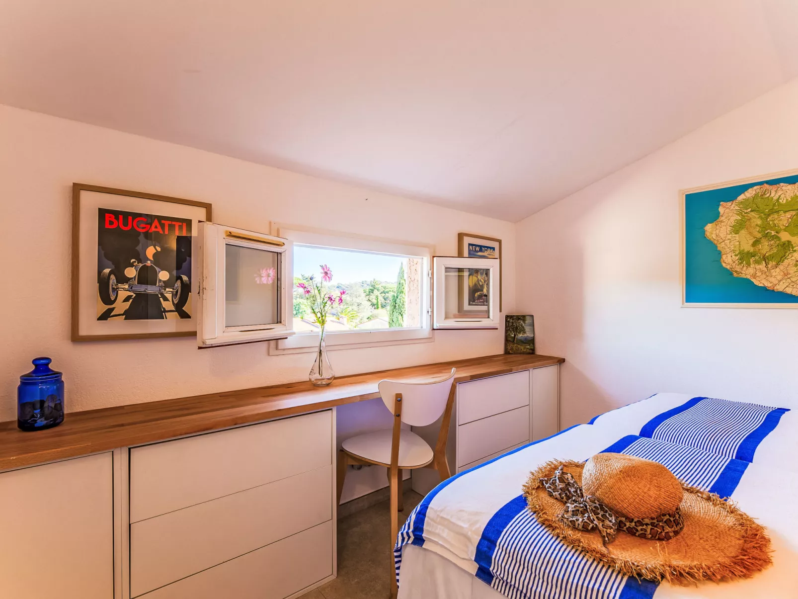 Lou Paradou - Binnen