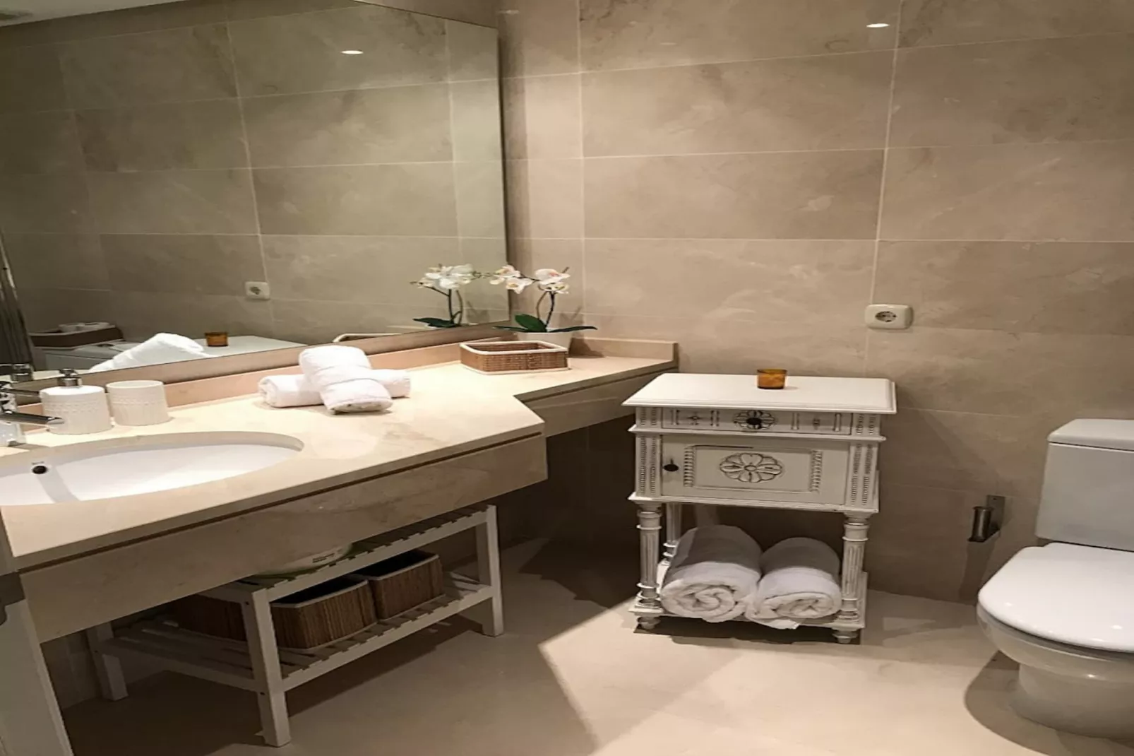 5 PAX Apartment  - Alcazaba Lagoon (401) - Badkamer