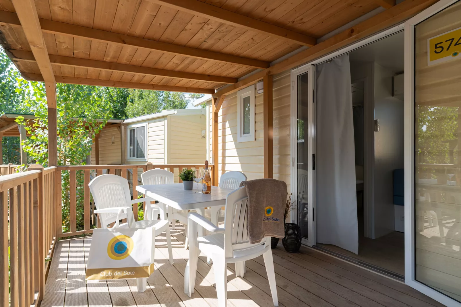 Rimini Family Resort - LODGE dog on request - Terrasbalkon