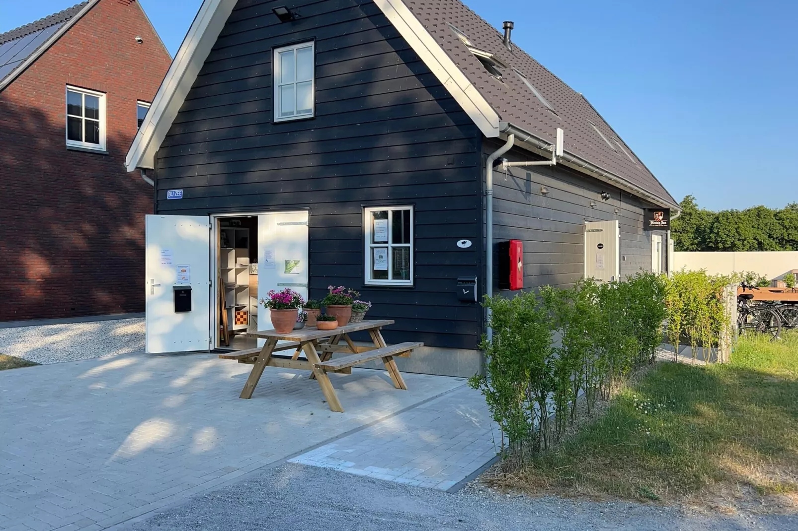 Bij Zee II Vloed-Buitenkant zomer