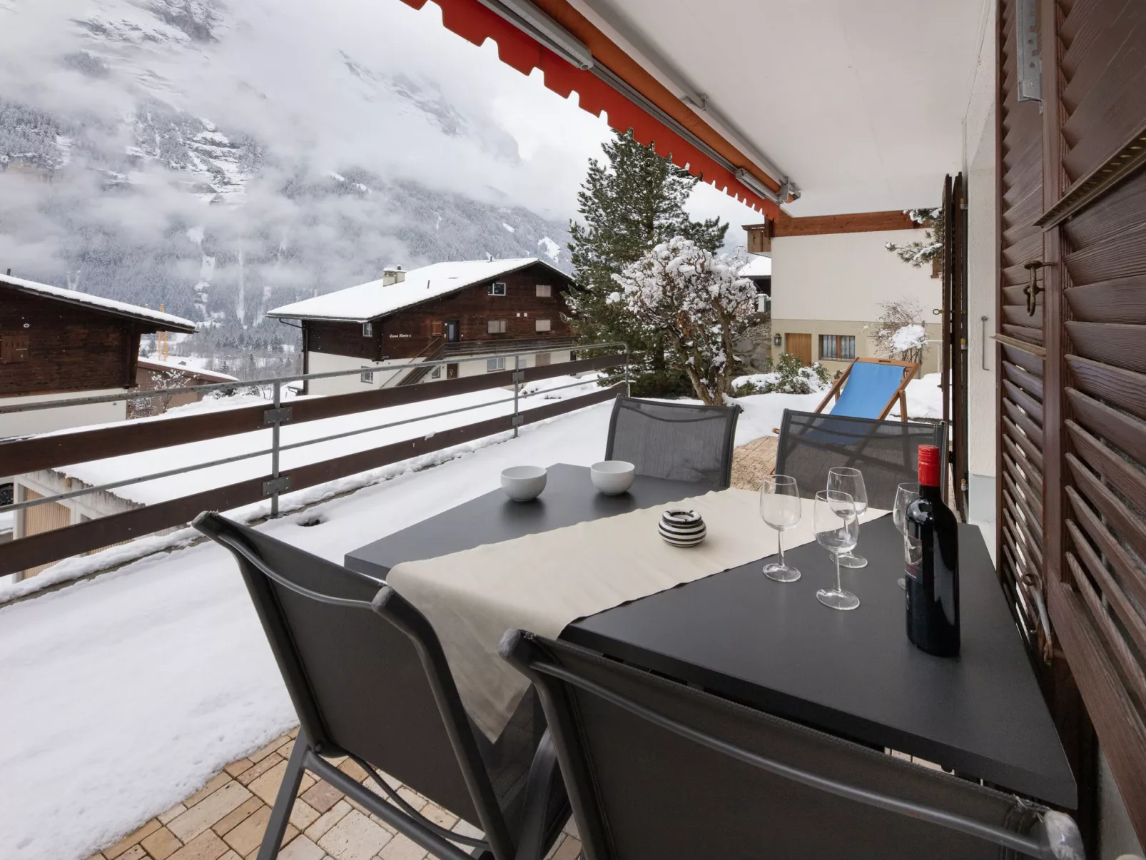 Chalet Almis-Bödeli - Buiten