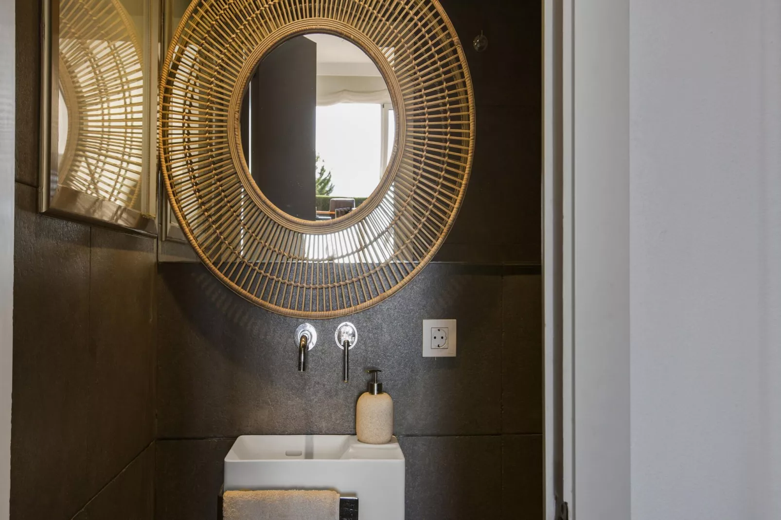 Ses Brises 01 - Badkamer
