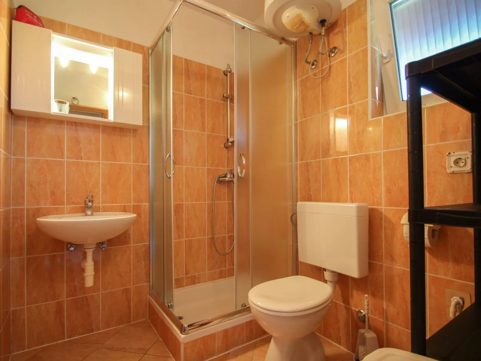 Appartement David 1 für bis zu 3 Personen mit Terrasse - Binnen