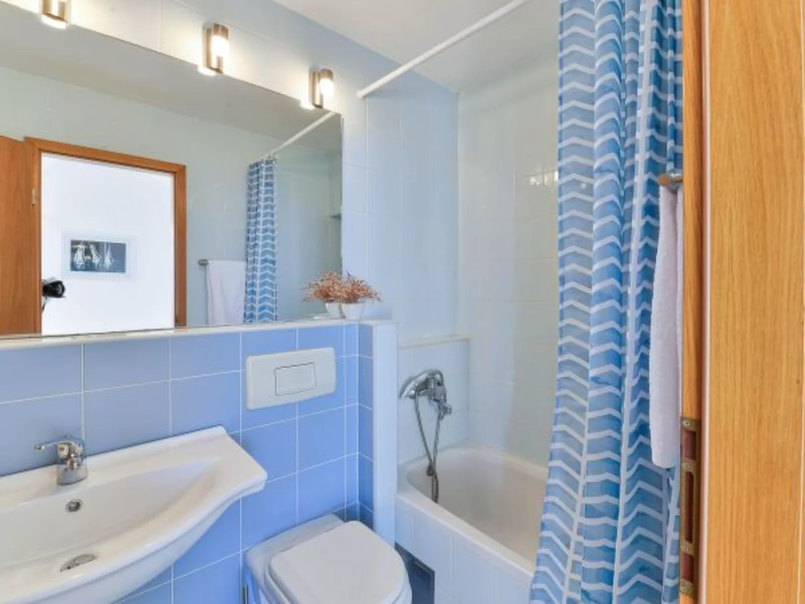 Olivar house with heated pool by the beach - Image-tags.info