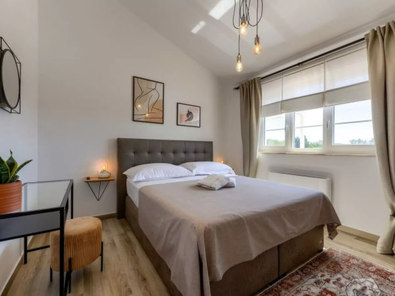 Villa Andamalu with heated pool - Image-tags.info