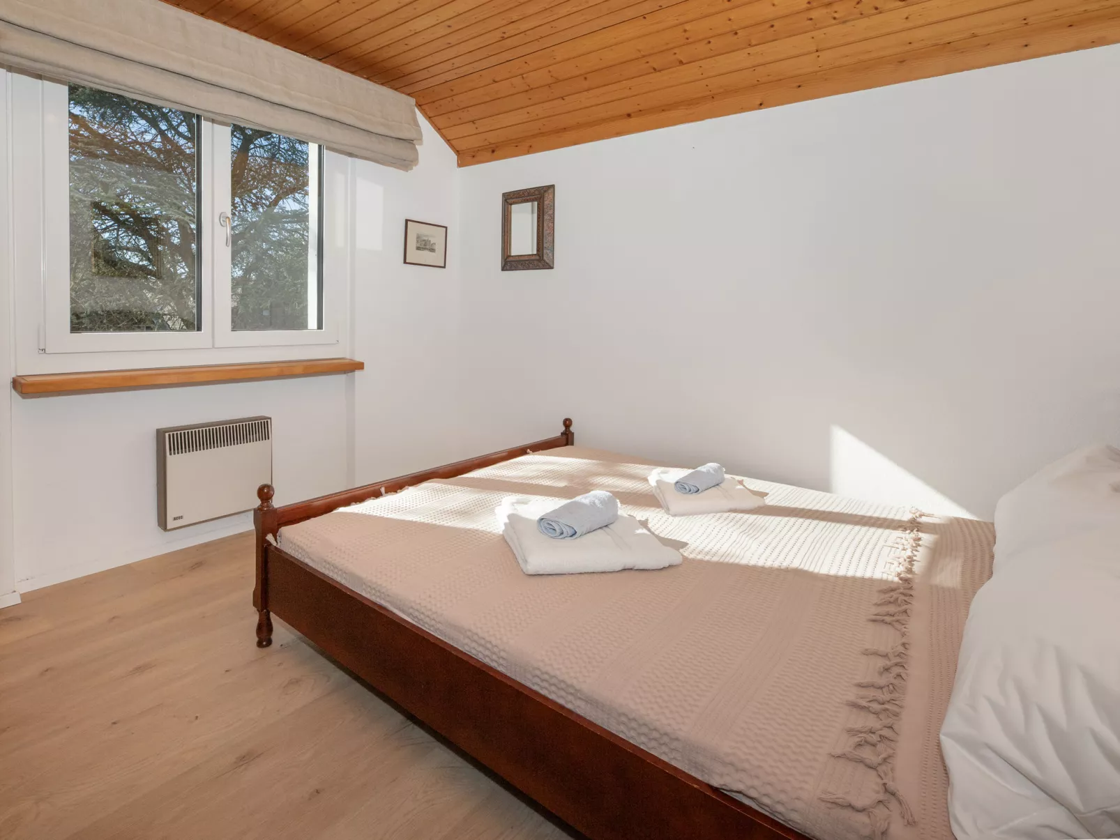 Sous-le-Moulin - Binnen