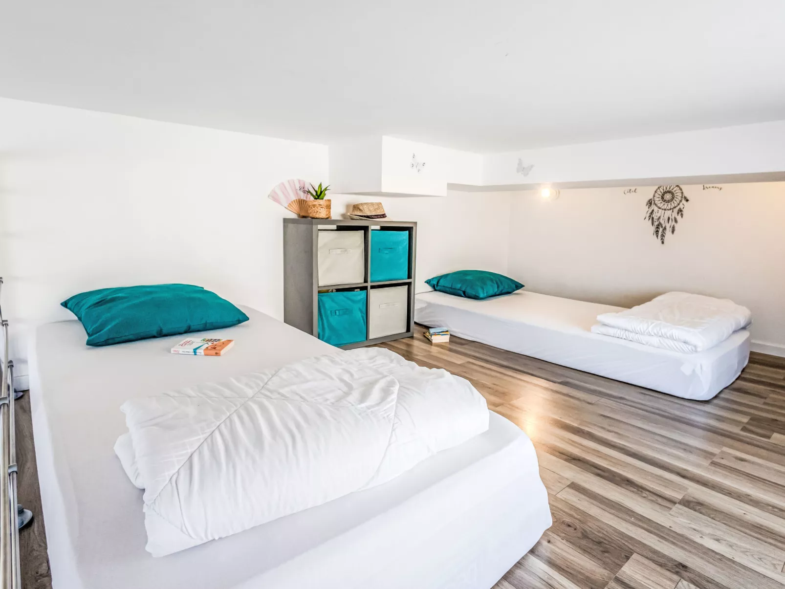 J6 174 L'Esquinade - Binnen