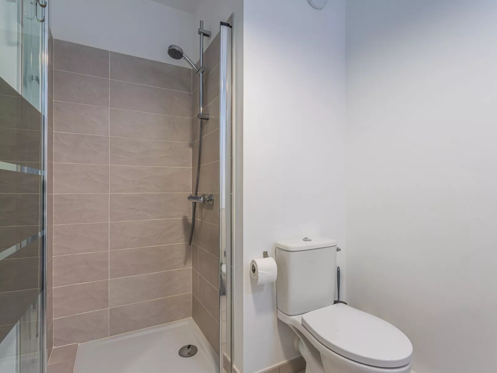 Nouvelles Terres E4 - Binnen