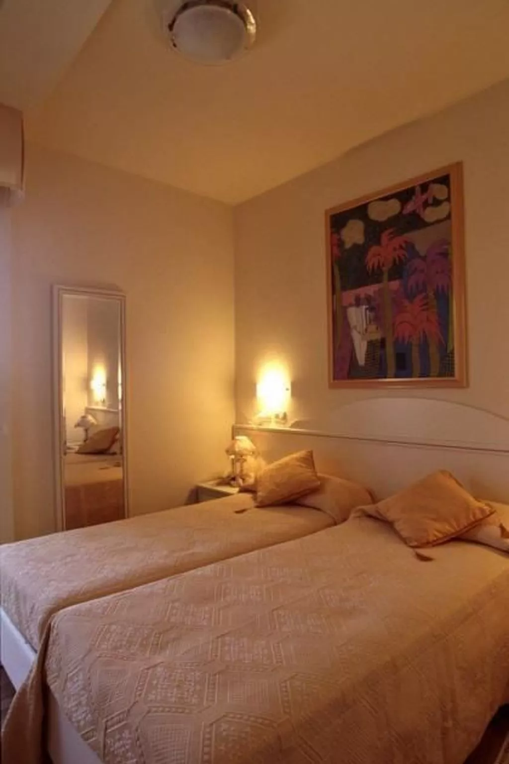 Drei-Zimmer-Wohnung mit Panoramablick - Binnen
