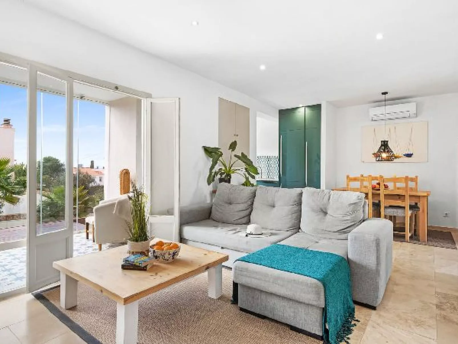 Villa Moai - PlusHolidays - Image-tags.info