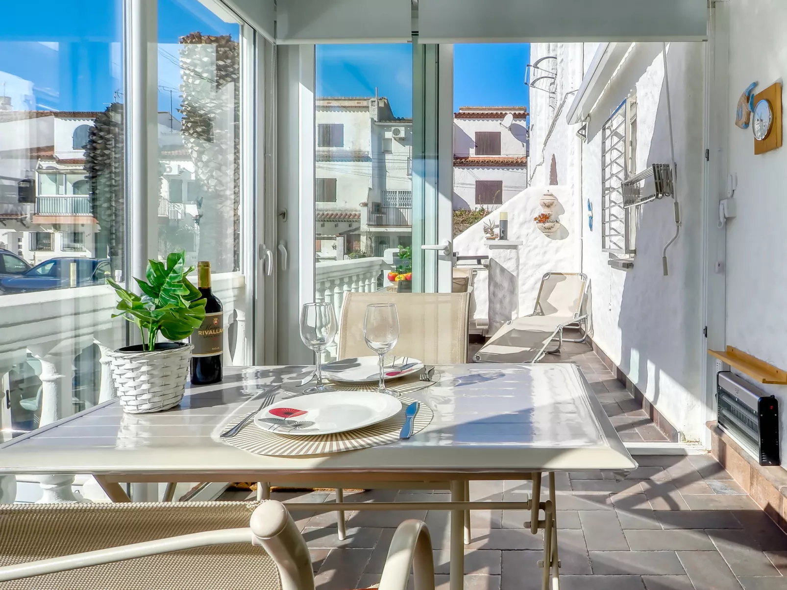 Canal Port Empuries - Binnen