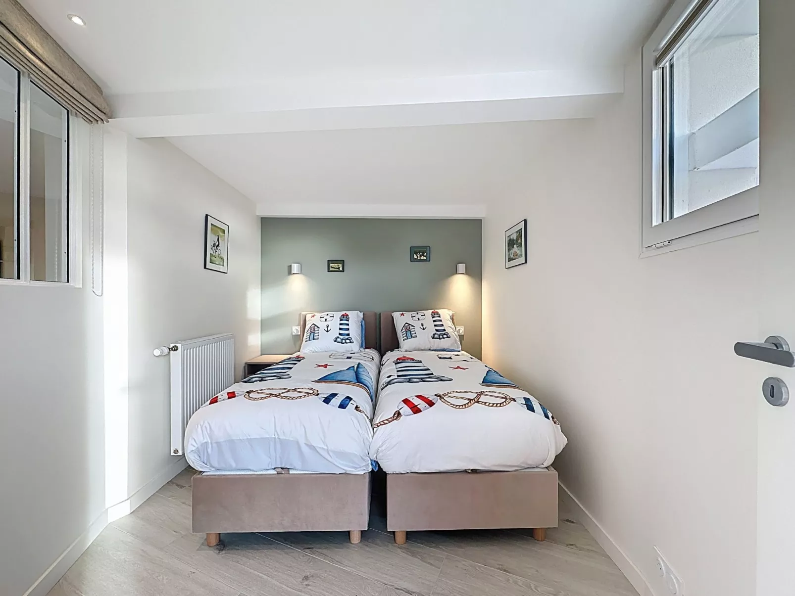 Le Vent d'Avril - Binnen