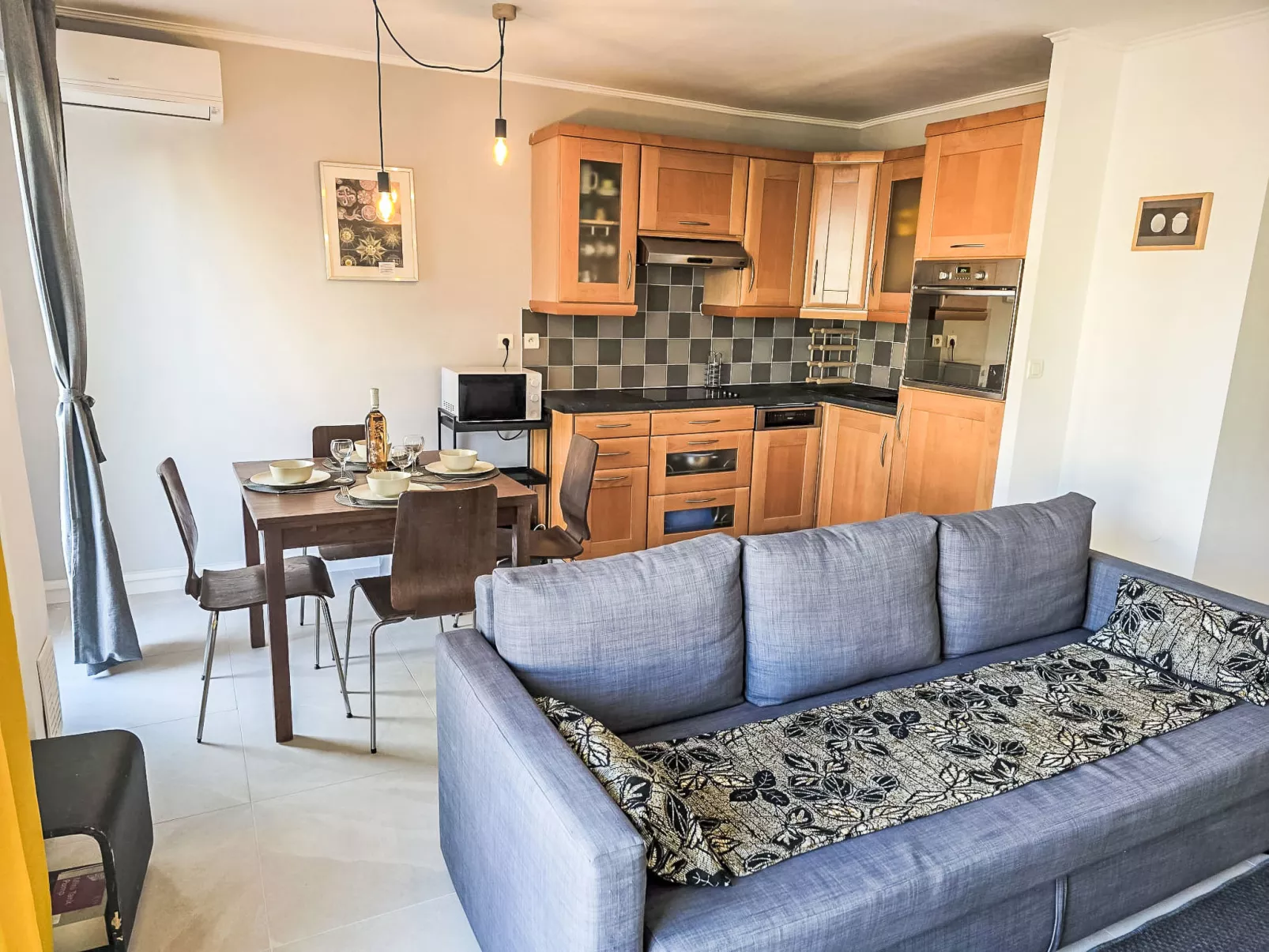 Reine Astrid - Binnen