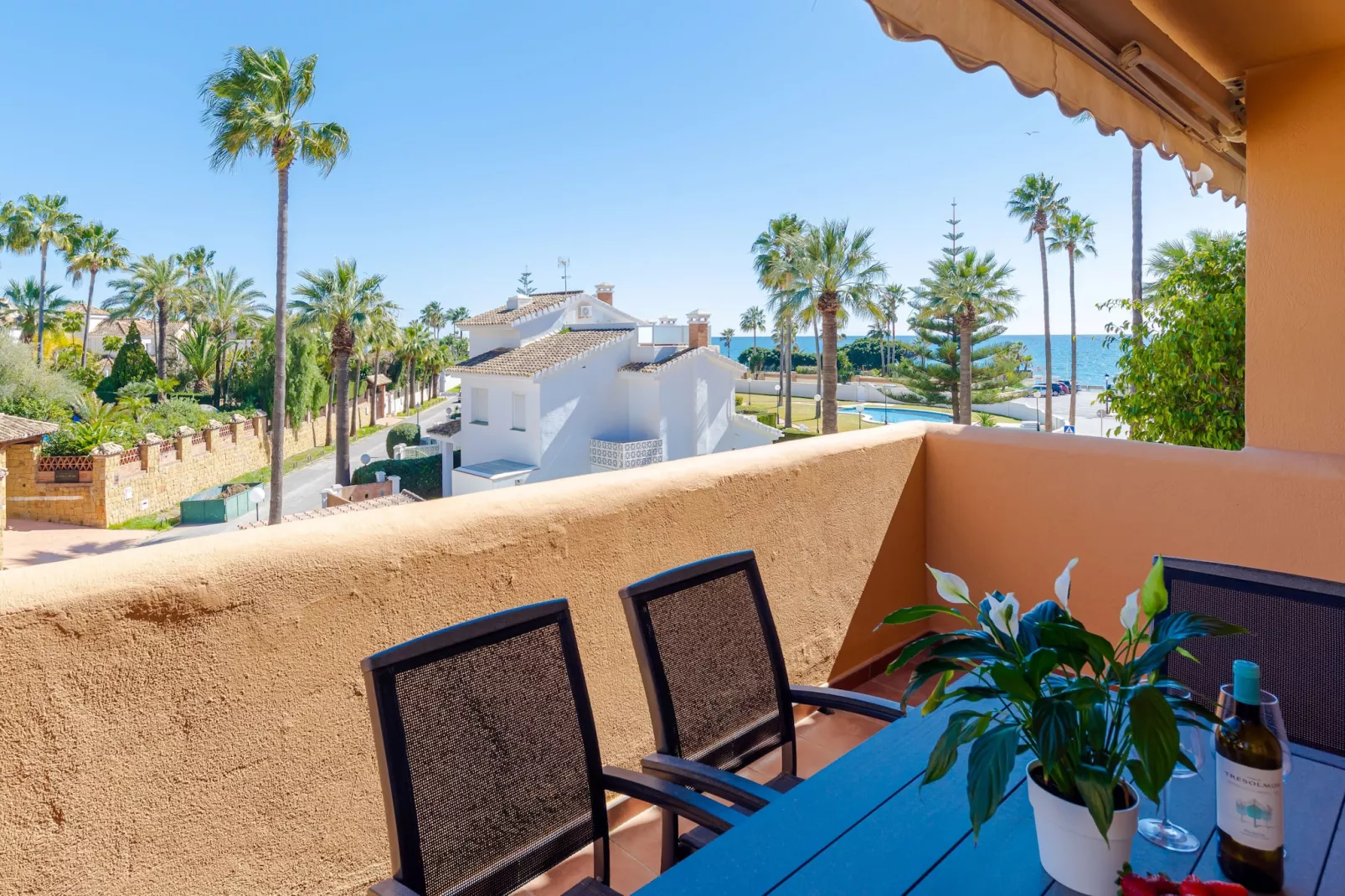 Apartment only 80 Meters from the Beach - Terrasbalkon