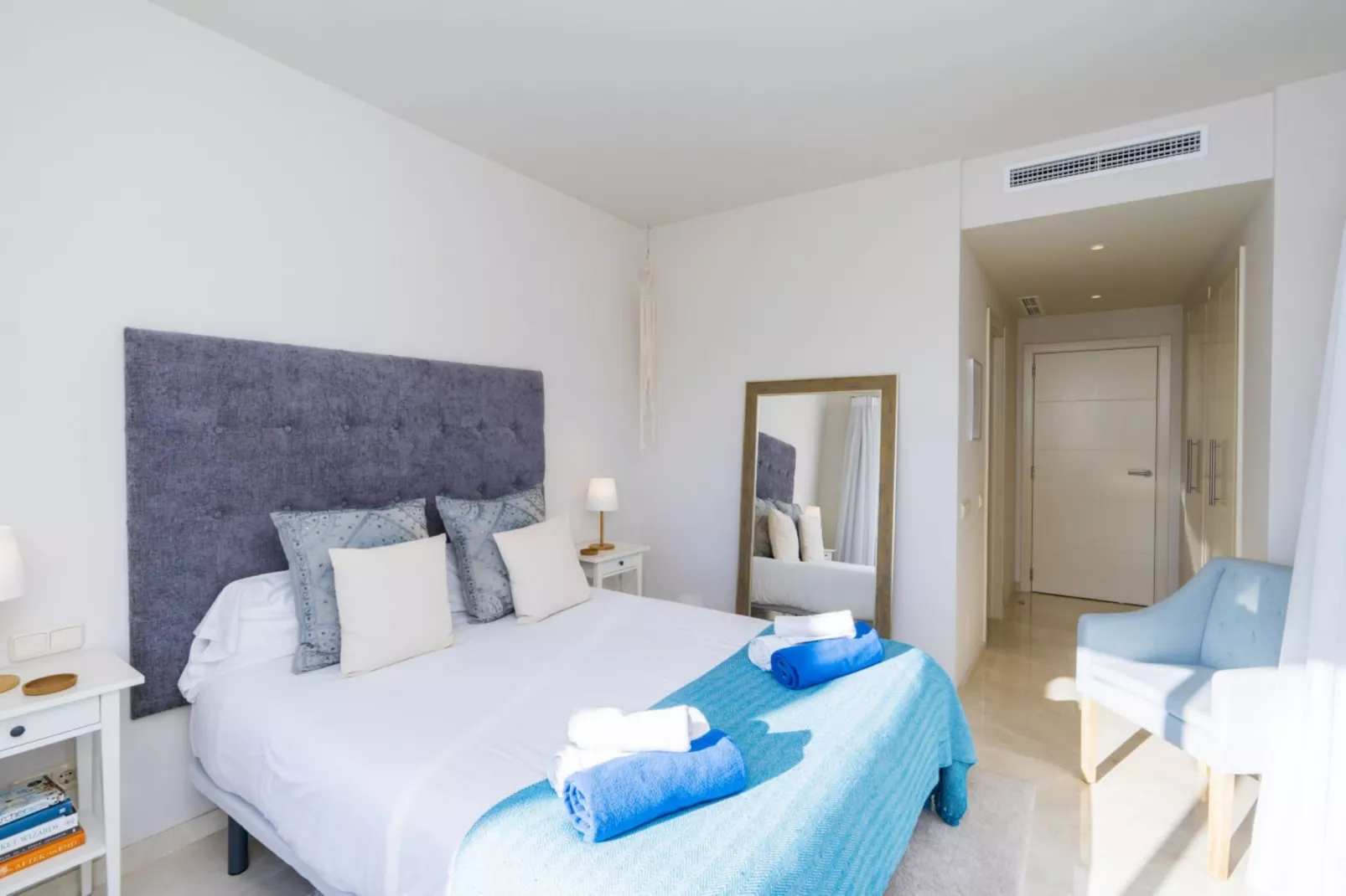 Modern 2-Bedroom Apartment - Alcazaba Lagoon (411) - Slaapkamer