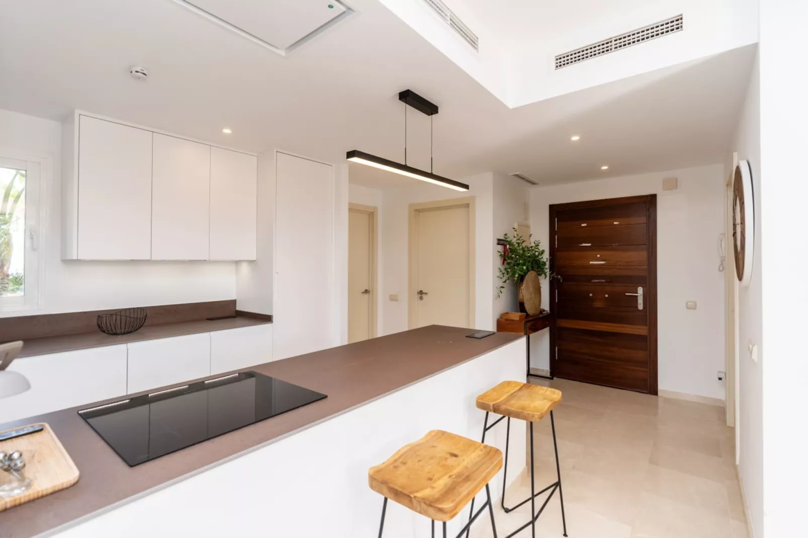 Charming 2-Bed Retreat Alcazaba Lagoon (304) - Keuken