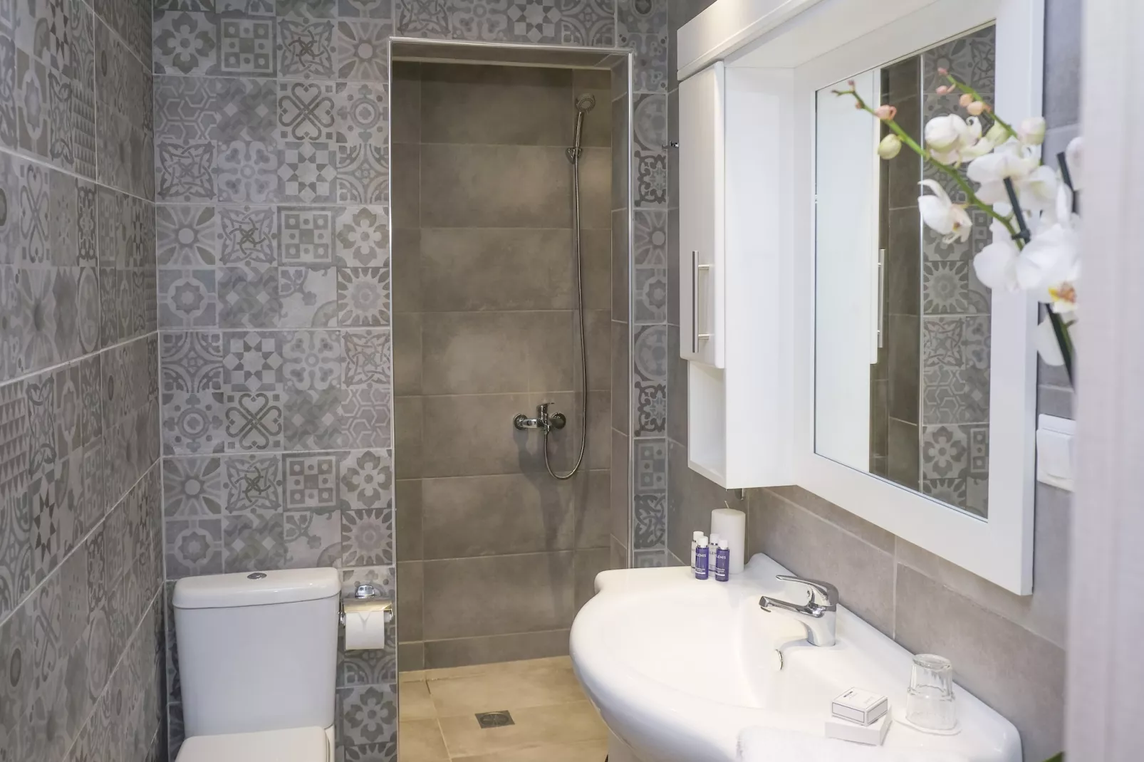 Holiday residence Acrotel Athena Villas, Elia Beach-Maisonette - Badkamer