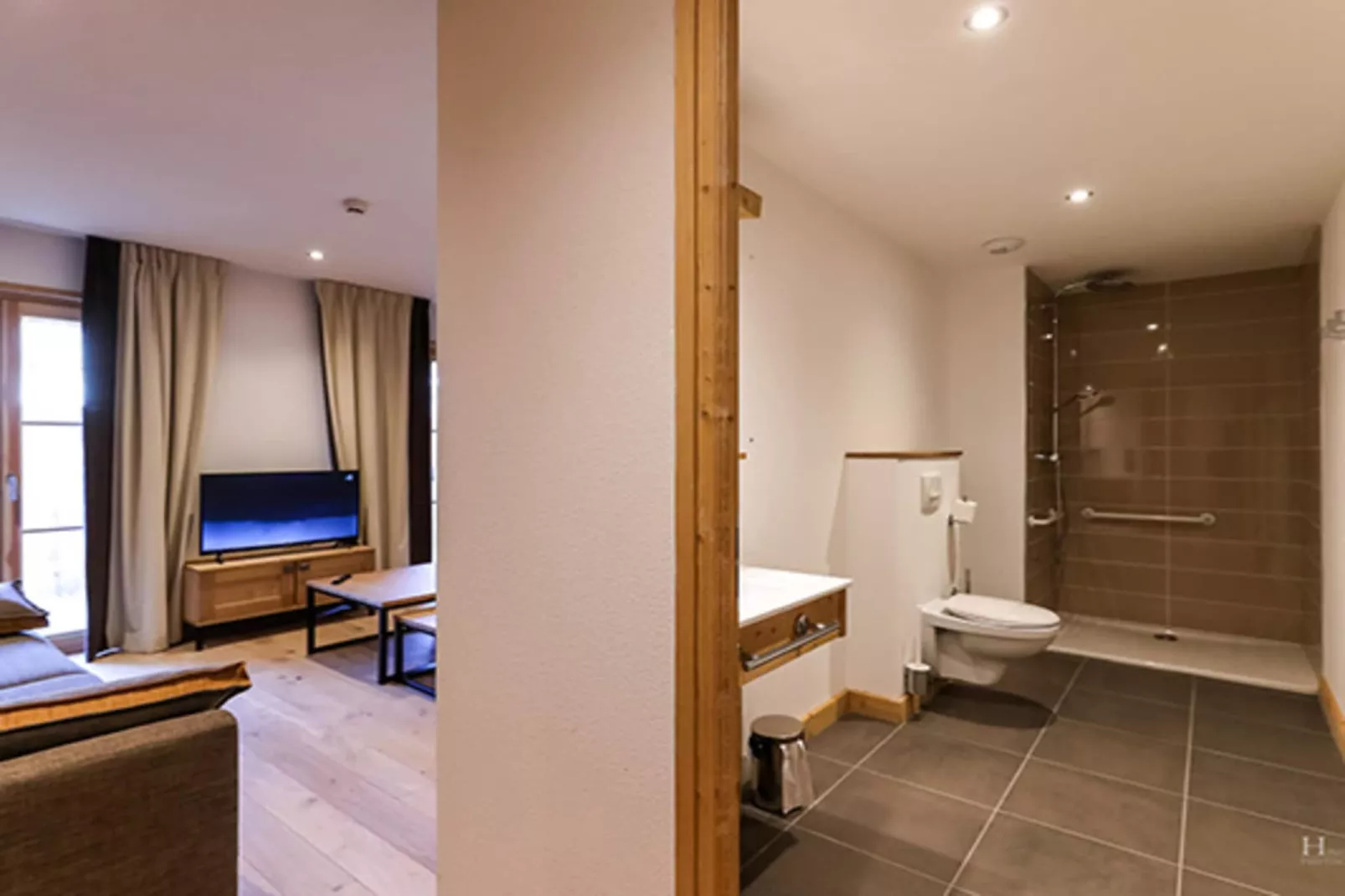 COMBLOUX Les Fermes du Mont Blanc - S12S - Badkamer