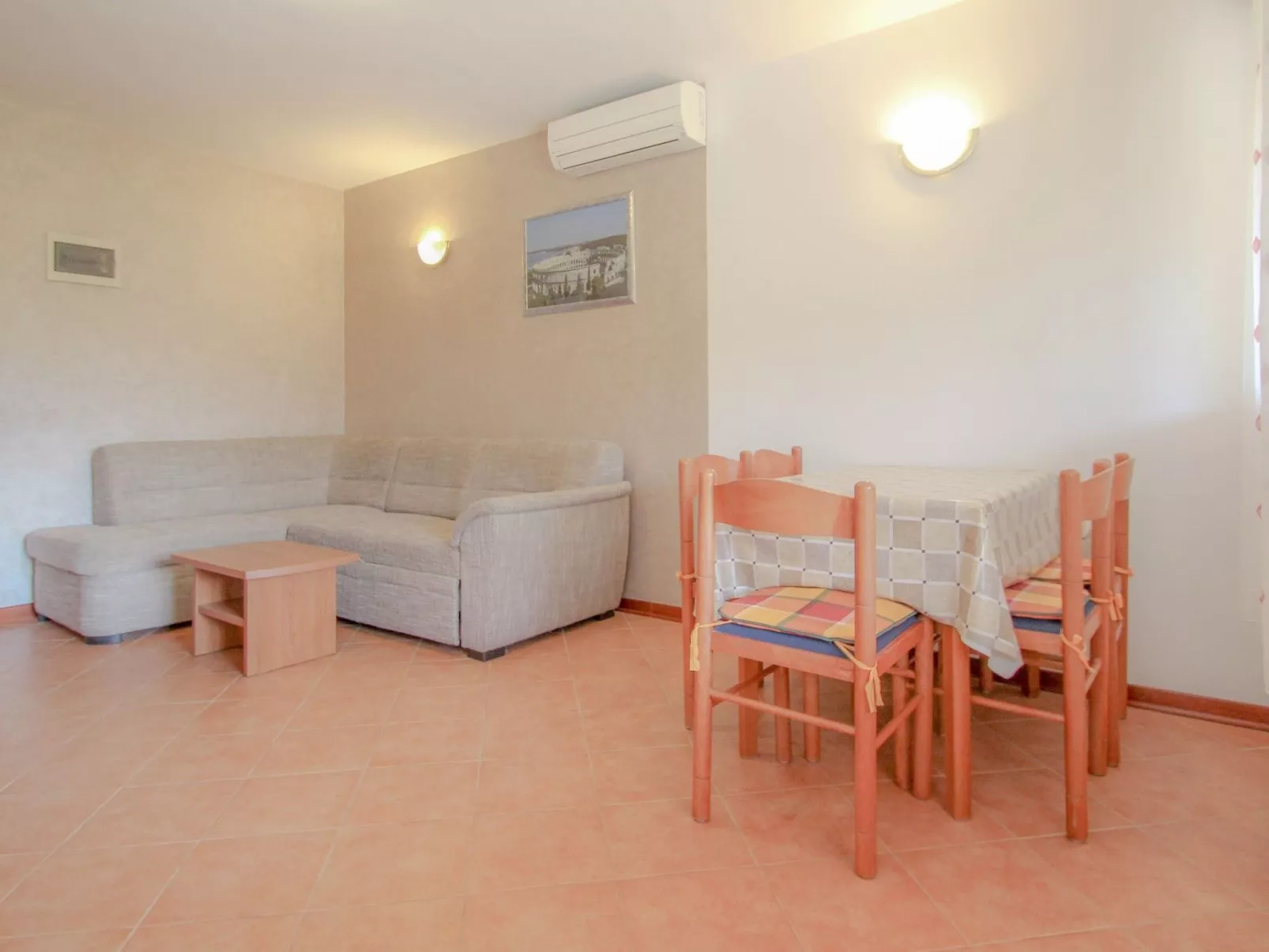 Wohnung "Timea 4" mit Terrasse - Binnen