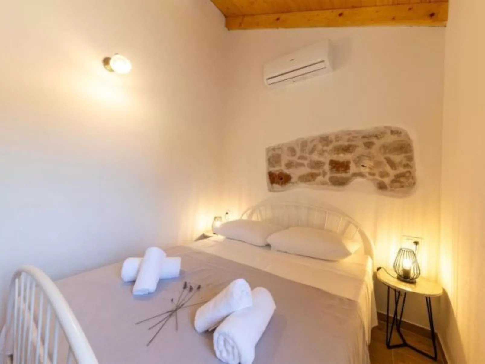 Stone villa Marita with pool - Image-tags.info