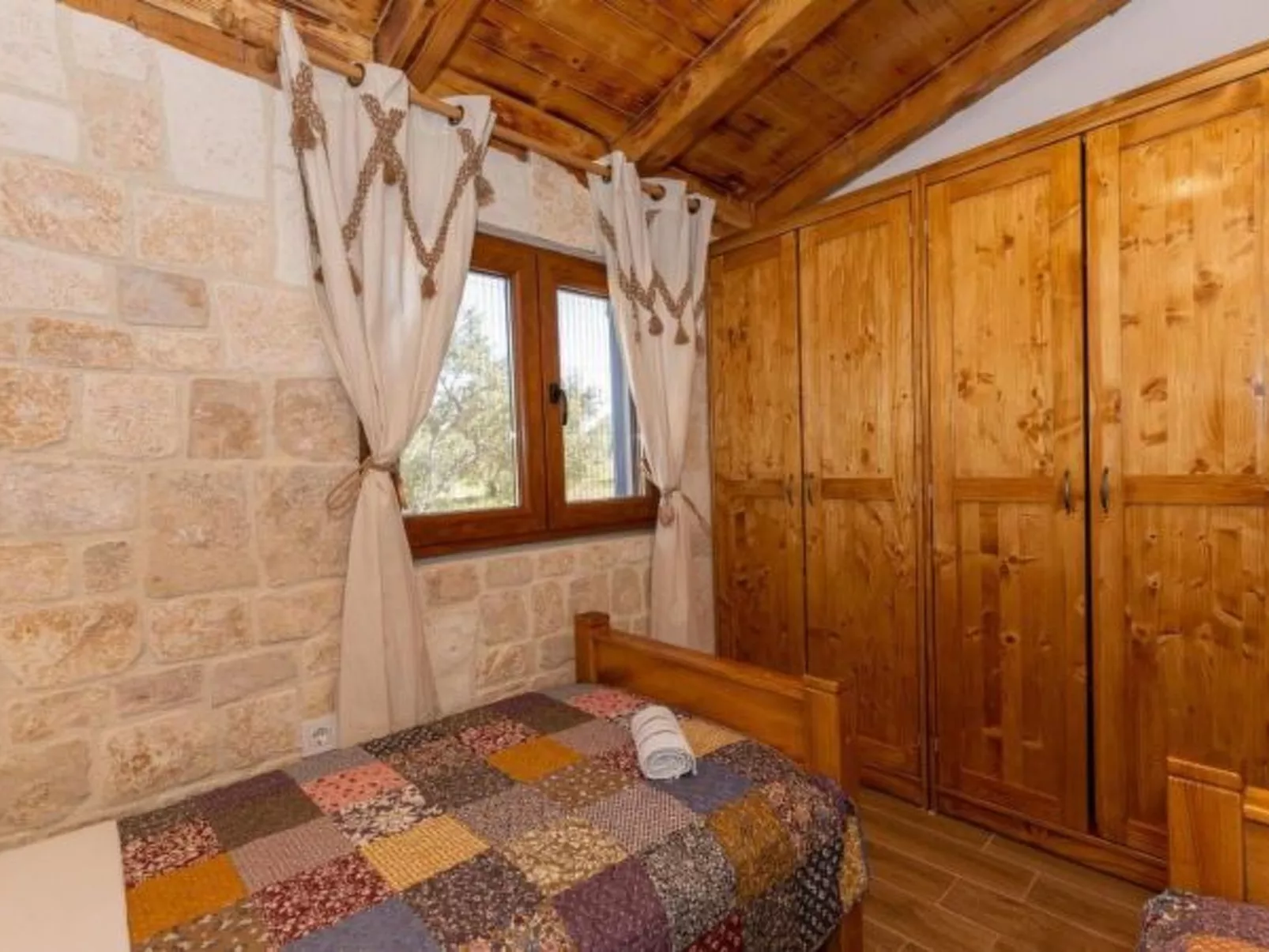 Eco Villa Solus with pool - Image-tags.info