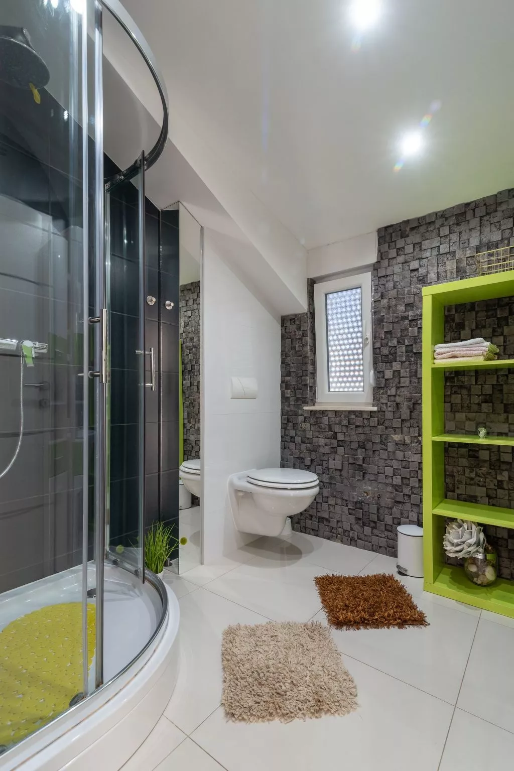 Moderne Ferienwohnung mit Gartennutzung, einem g - Image-tags.info