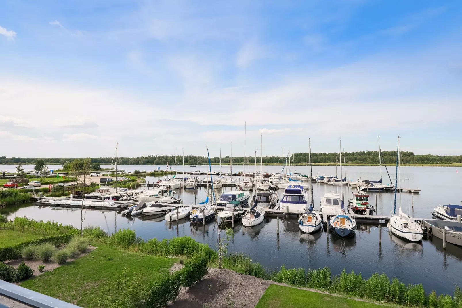 Resort Bad Hulckesteijn 19-Uitzicht zomer