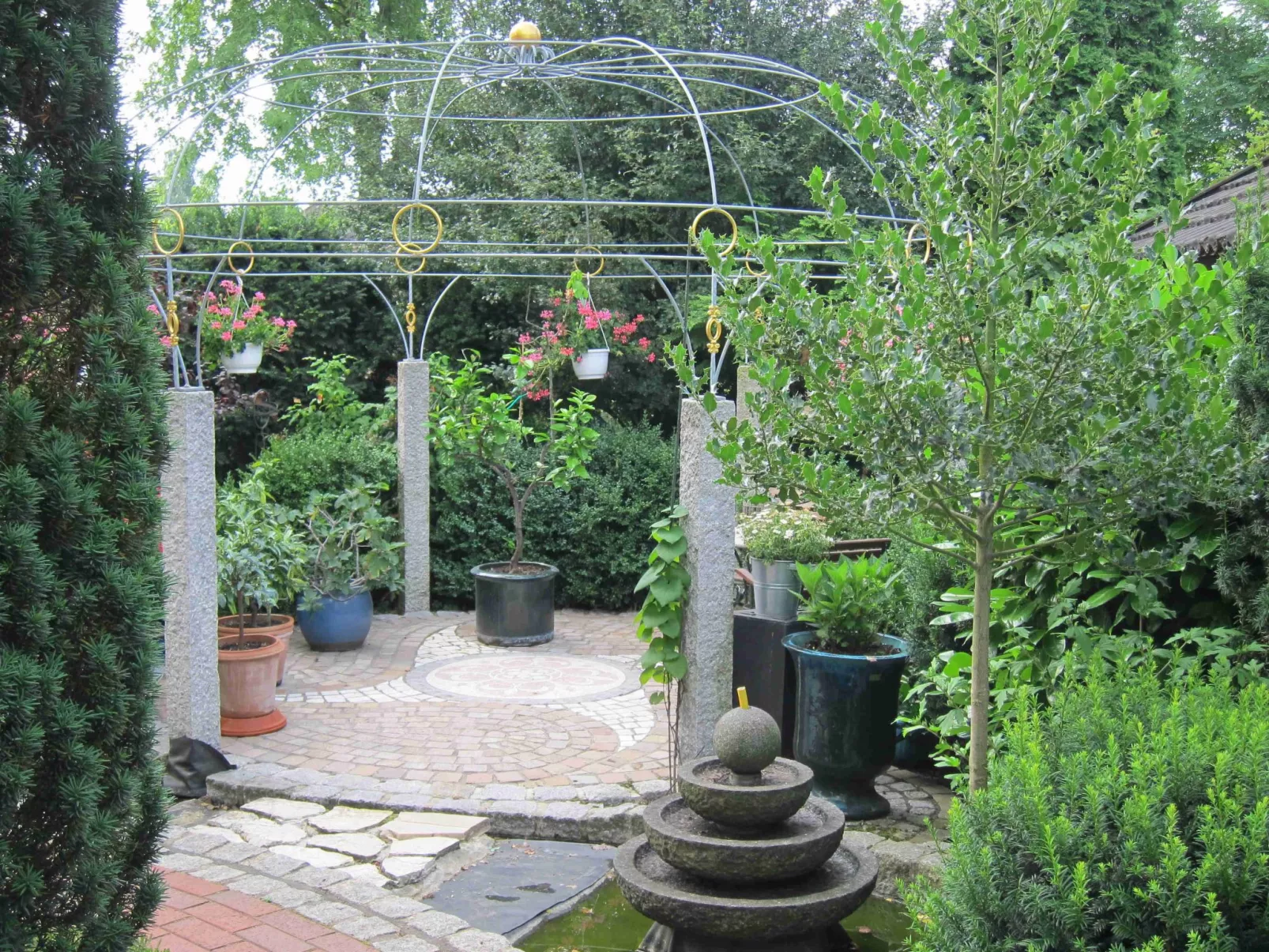 Wunderschöne Wohnung in Uphusen mit Grill - Buiten