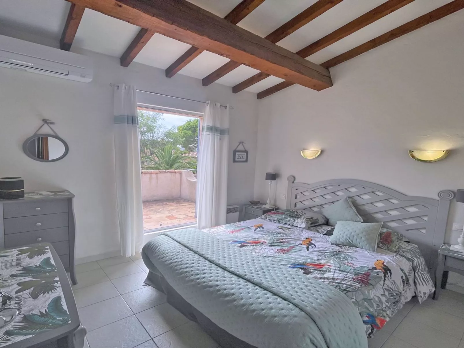 Mazets du soleil 6 Pers - Privates Schwimmbad - WiFi - Binnen