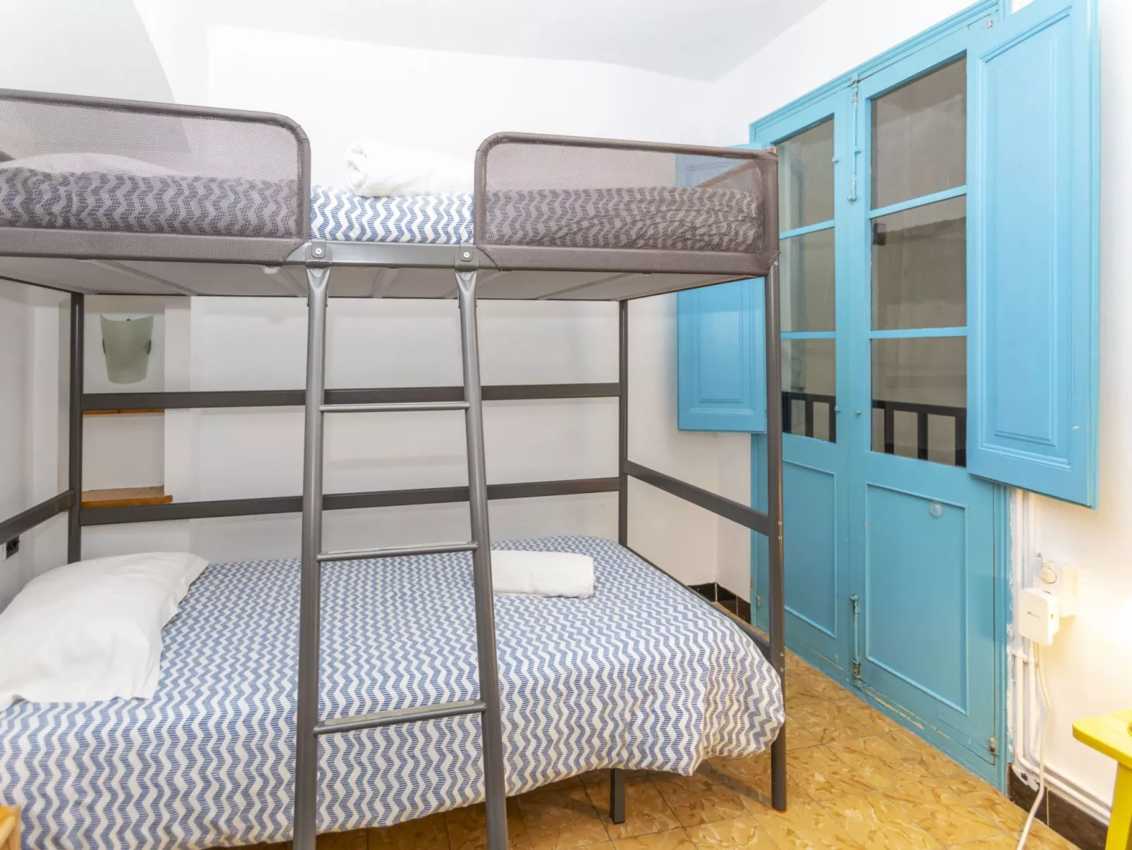 Urban Plaza Palafrugell - Binnen