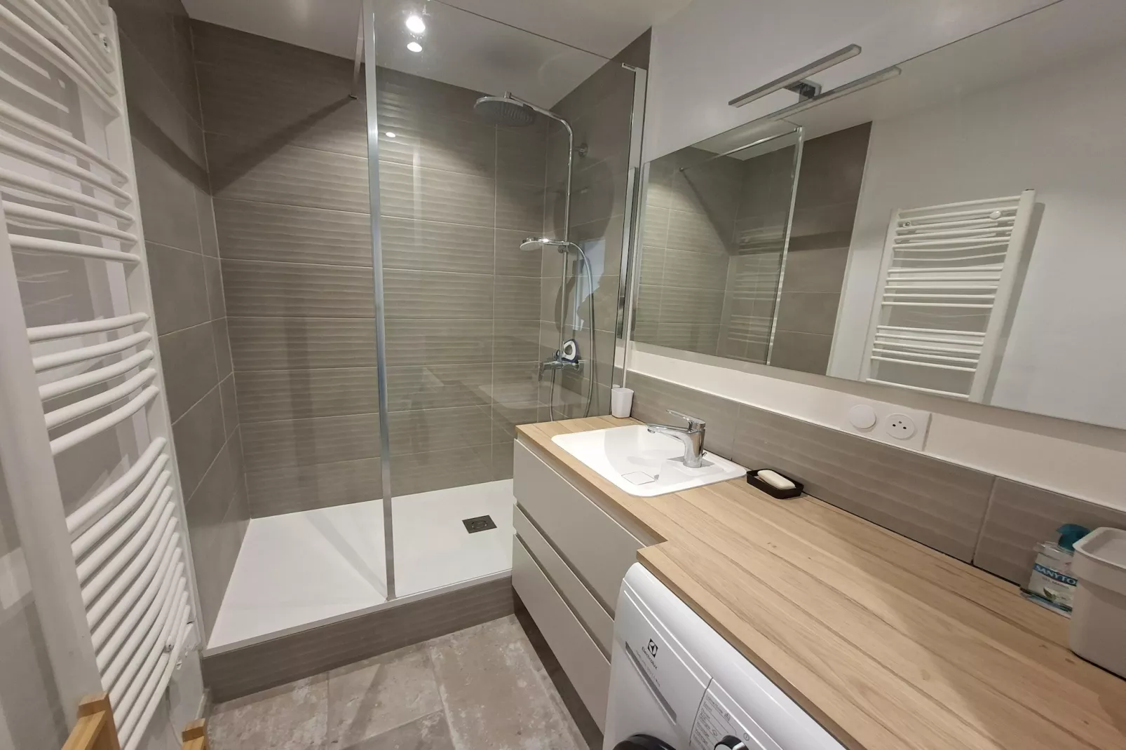 Ferienwohnung in Plougonvelin - Badkamer