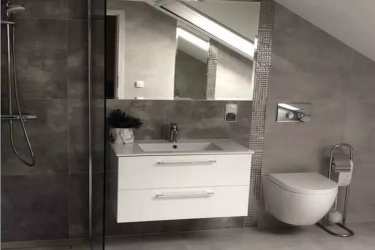 Dom wakacyjny w Dębinie dla max 5 osób - Badkamer