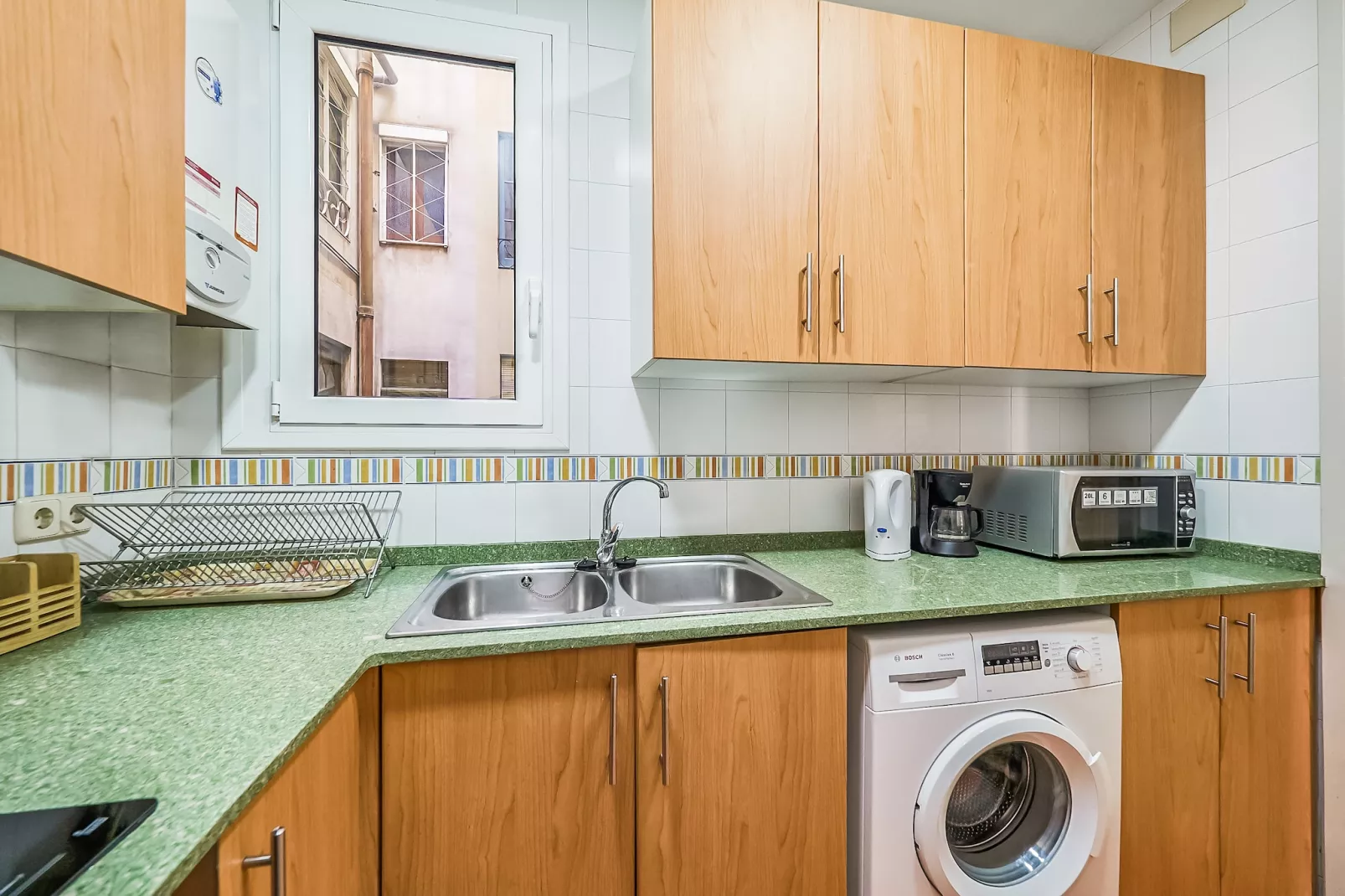 Rambla Paris Apartment - Keuken