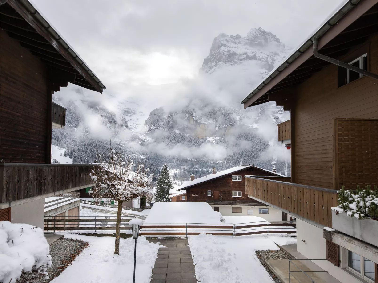 Chalet Almis-Bödeli - Buiten