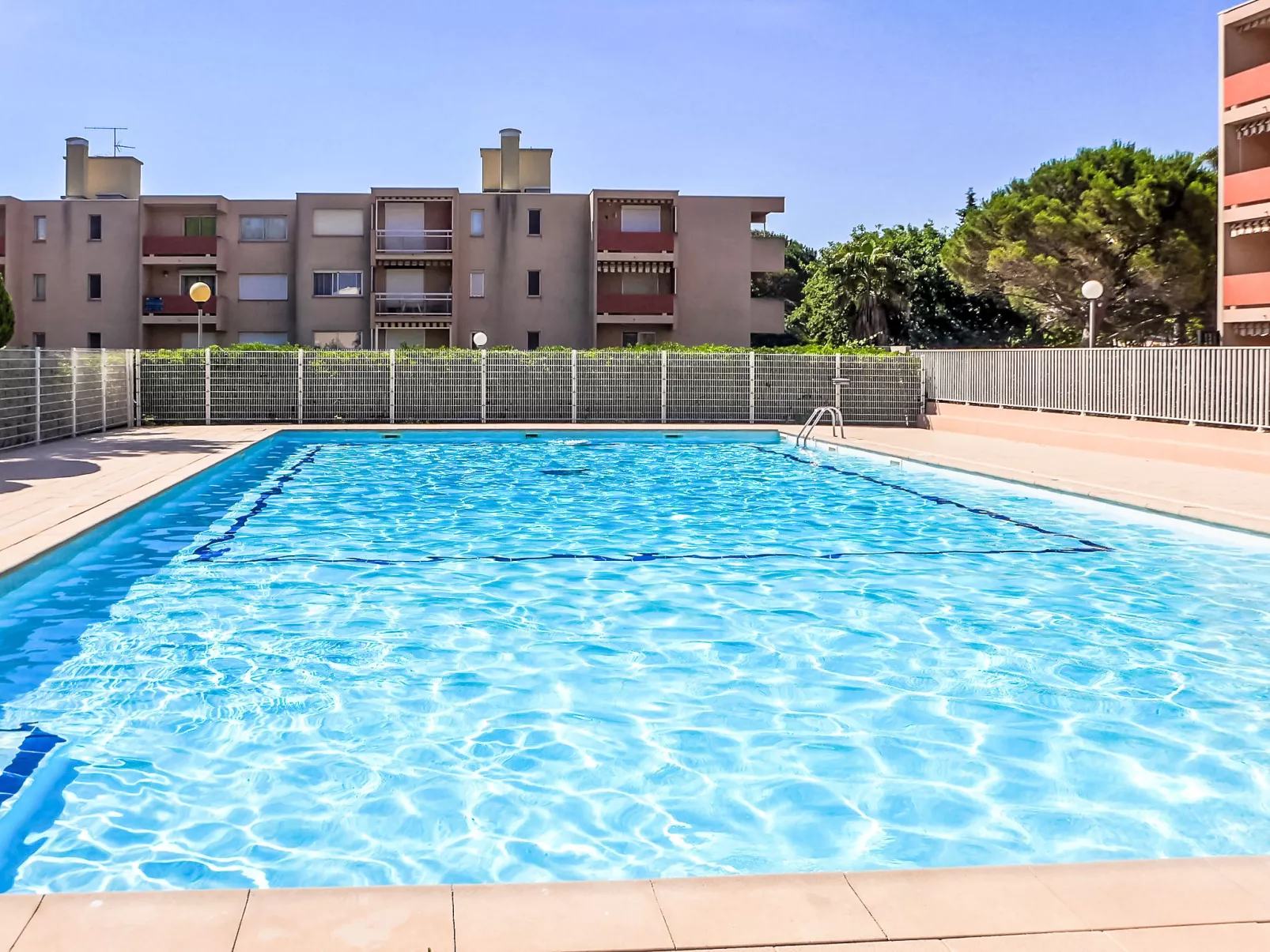 Les Rives de la Favière - Buiten