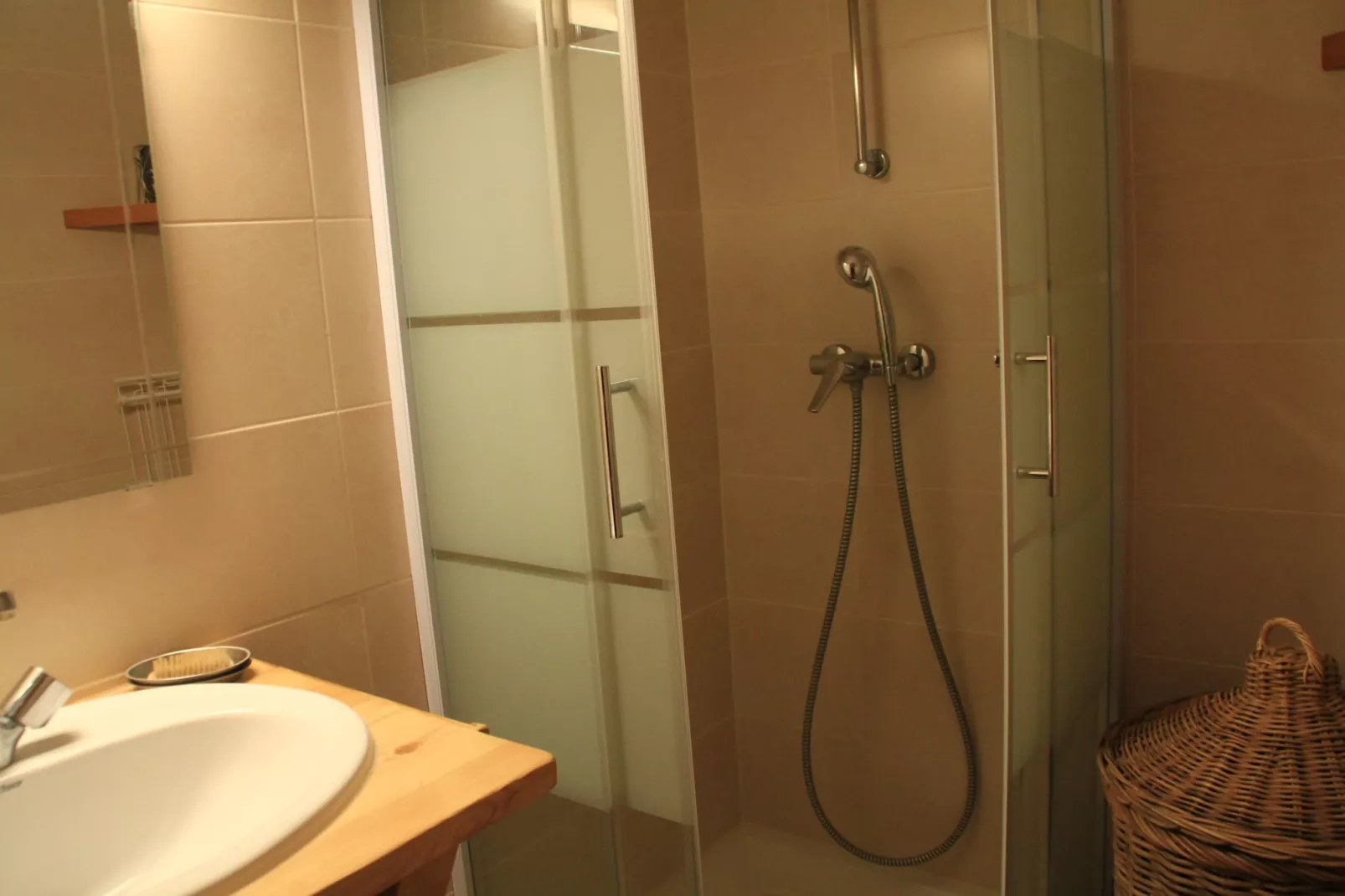 SABAUDIA SBB14 MOUNTAIN & VIEW 6 Pers. - Badkamer