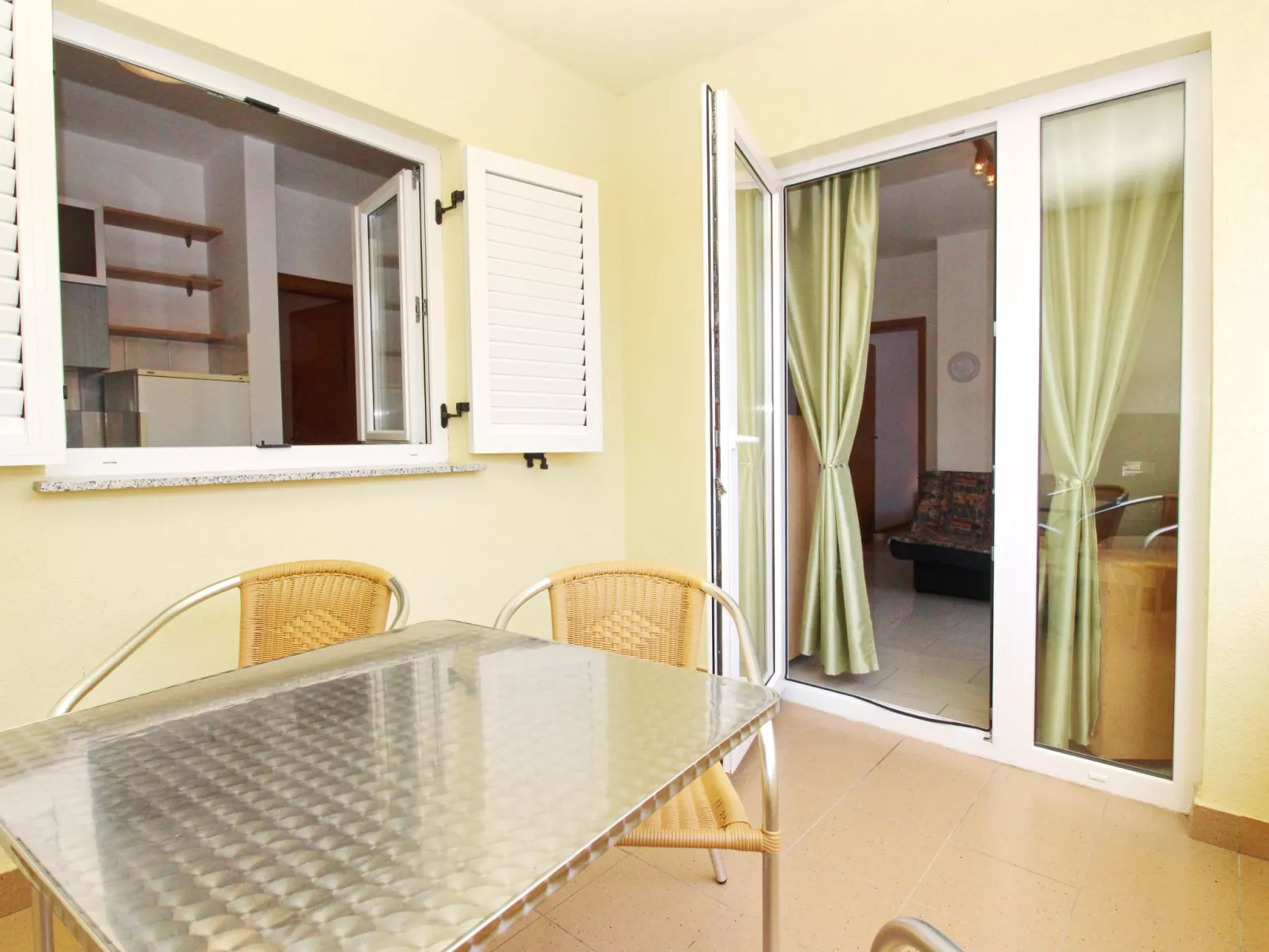 Appartement in Baška mit Eigenem Balkon - Binnen