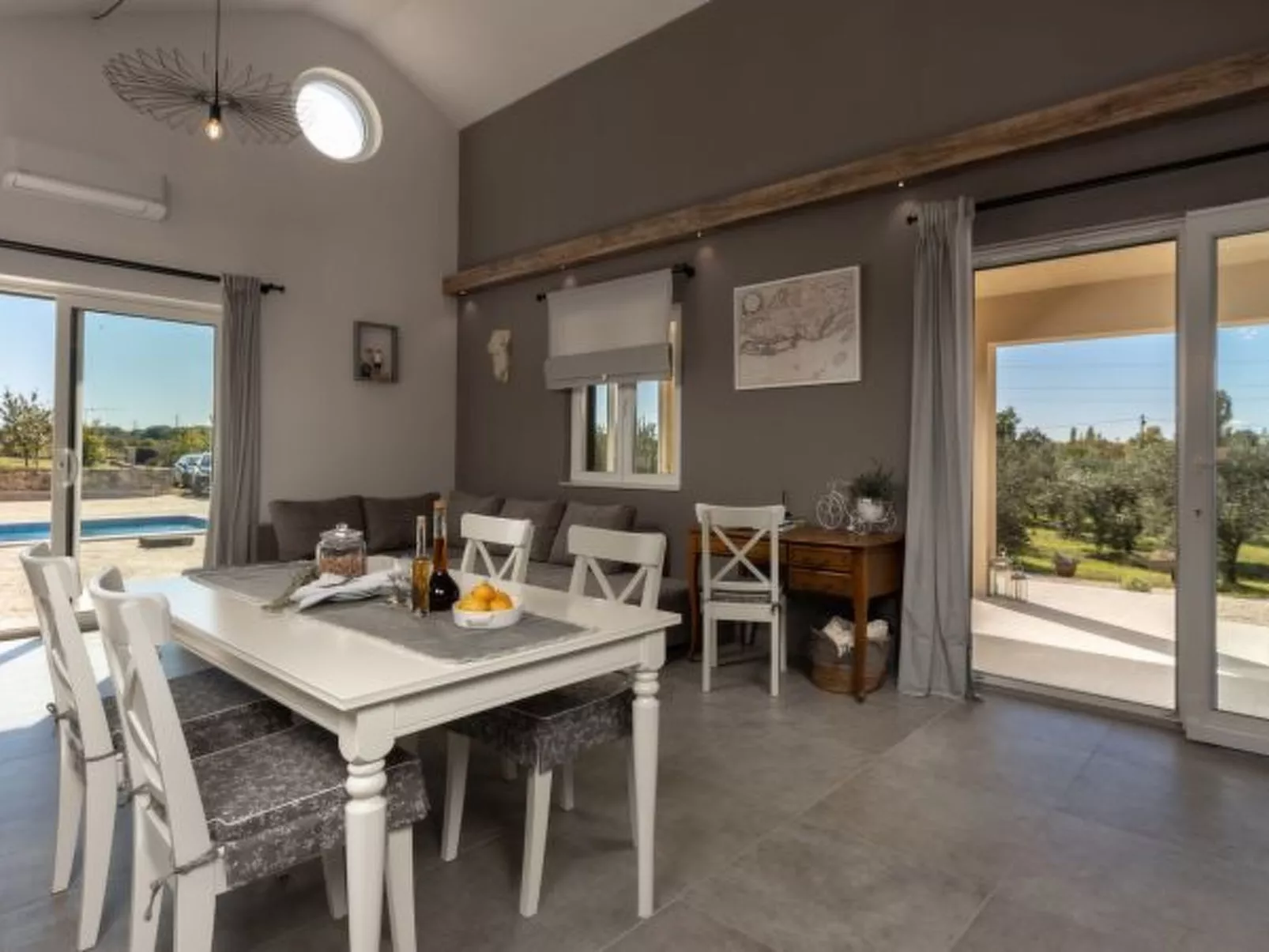 Villa Oliveto with pool - Image-tags.info